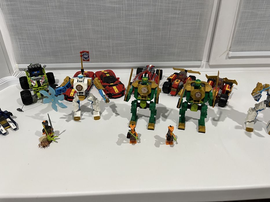 Продам лего оригинал