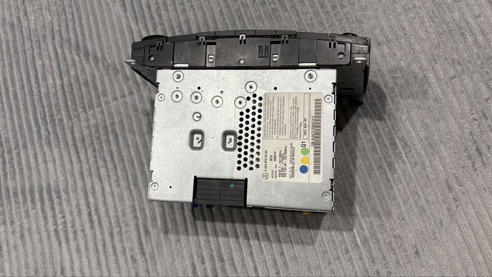 Магнитофон на мерседес G55