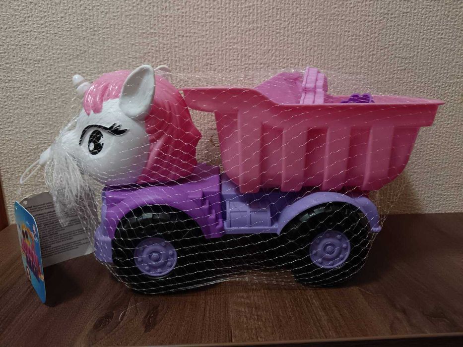 Количка с играчки за плаж и пясък.Нов детски конструктор Кухня.