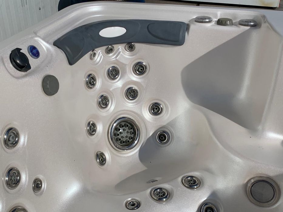 Jacuzzi Premium VITAL SPA BALI Balboua
