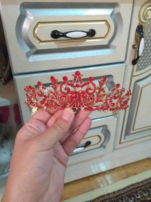 Диадема Diadema kelinlan uchun