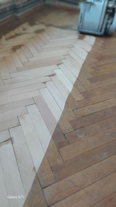 Rascheta,montat parchet..