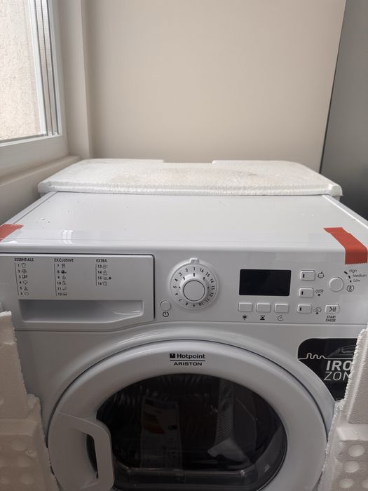 Vand uscator de rufe Ariston nou