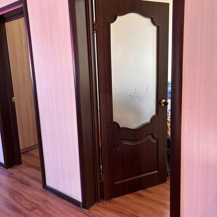 Продам бу дверь 90;