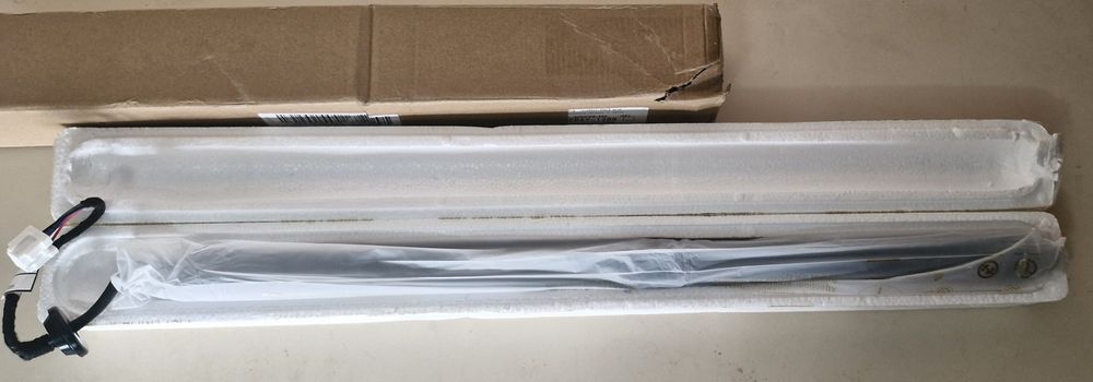 Амортисьор за багажник Nissan Rogue 2014- 2019г