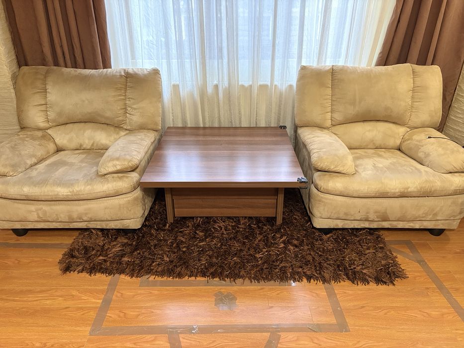 set living Mobexpert: canapea extensibila cu 3 locuri si 2 fotolii