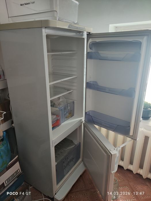 Продам холодильник