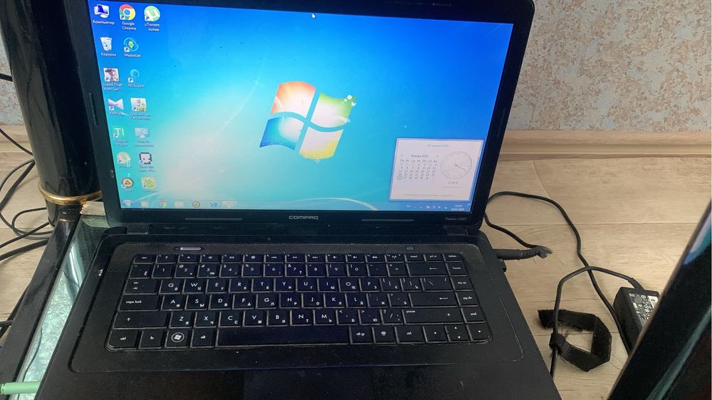 Продам ноутбки, и телевизор