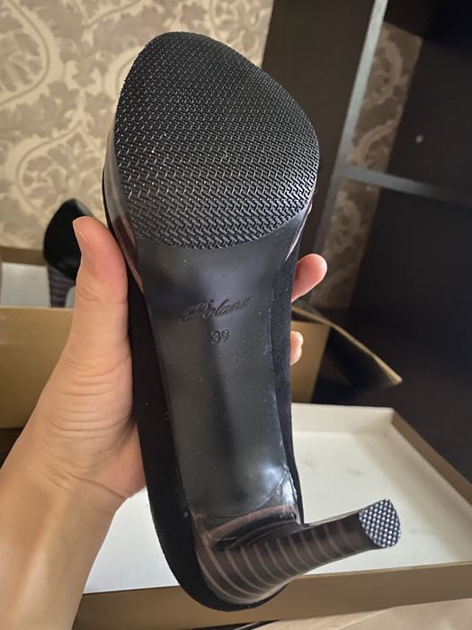 Туфли замшевые новая