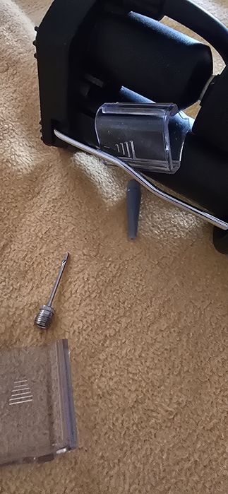 Minipompa de picior pentru bicicletă