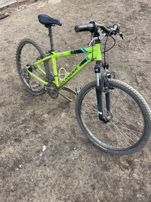 De vânzare o bicicletă