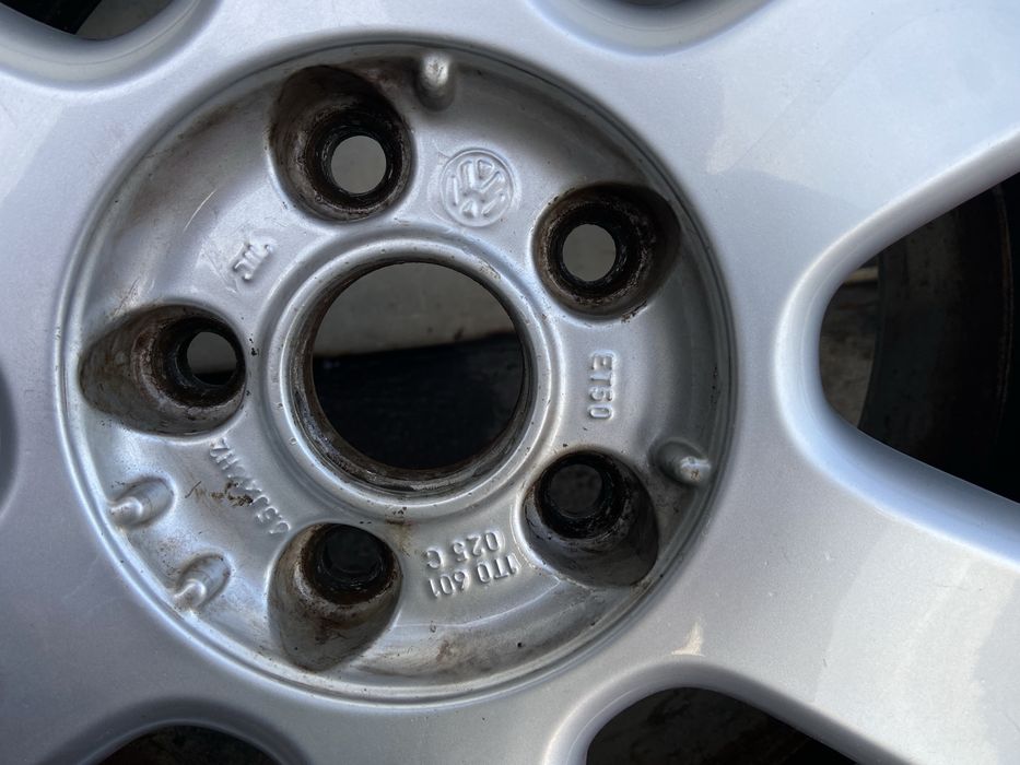 4бр. Алуминиеви джанти с гуми 205/55 R16цола от VW   5x112 Голф Golf