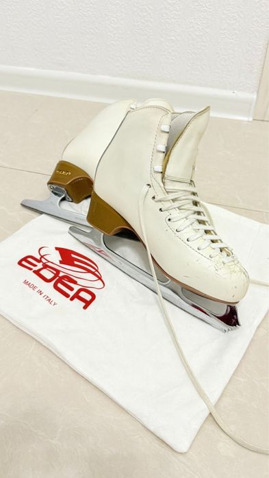 коньки профессиональные Edea Motivo