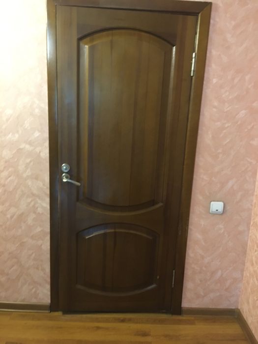 Продам межкомнатные двери