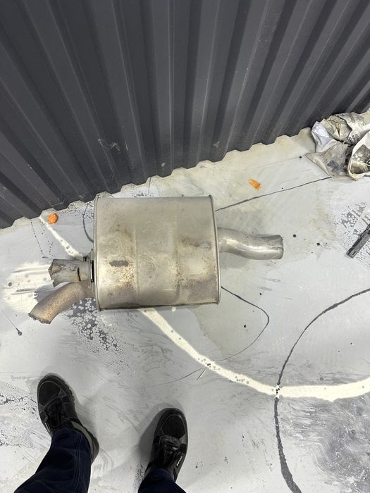 Глушитель на BMW E39