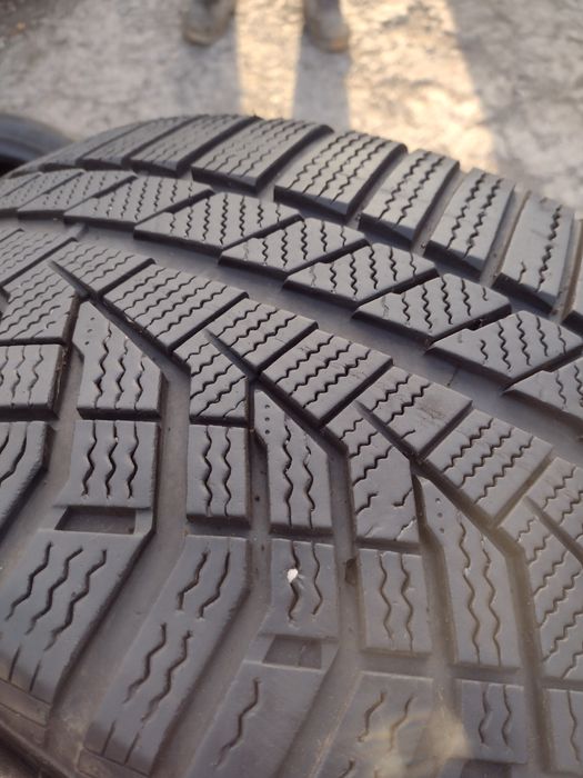 Перфектни 2бр.245/40/20 Сайлун дот2123