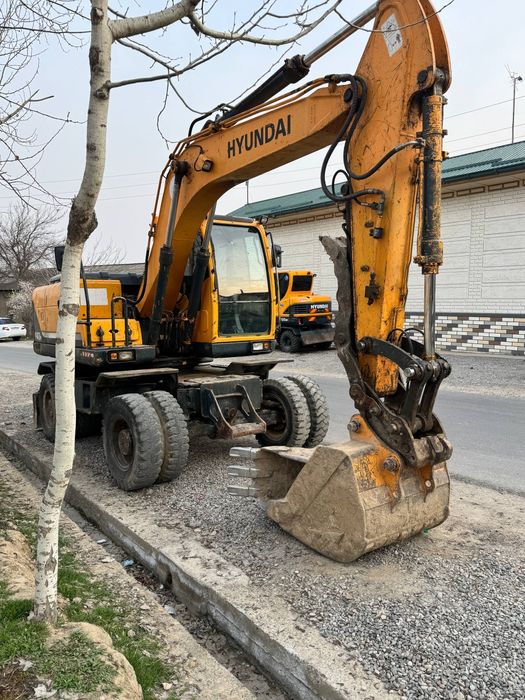 Ekskavator Hyunda 140 w