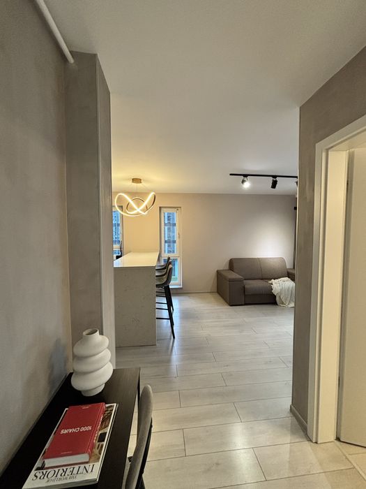 Apartament 2 camere tip Studio Coresi Avantgarden