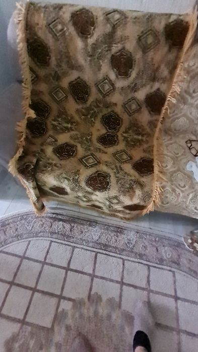 Пледы на кресла с бахромой