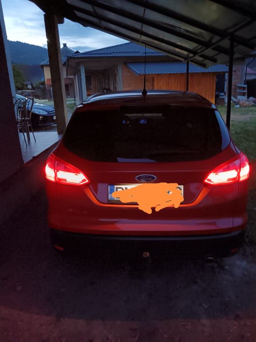 Mașină de vânzare stare foarte bună fără nici un fel de probleme