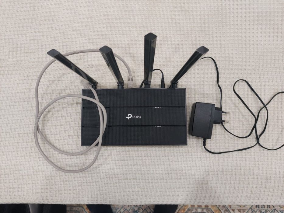 Wi-Fi маршрутизатор (роутер) TP-Link