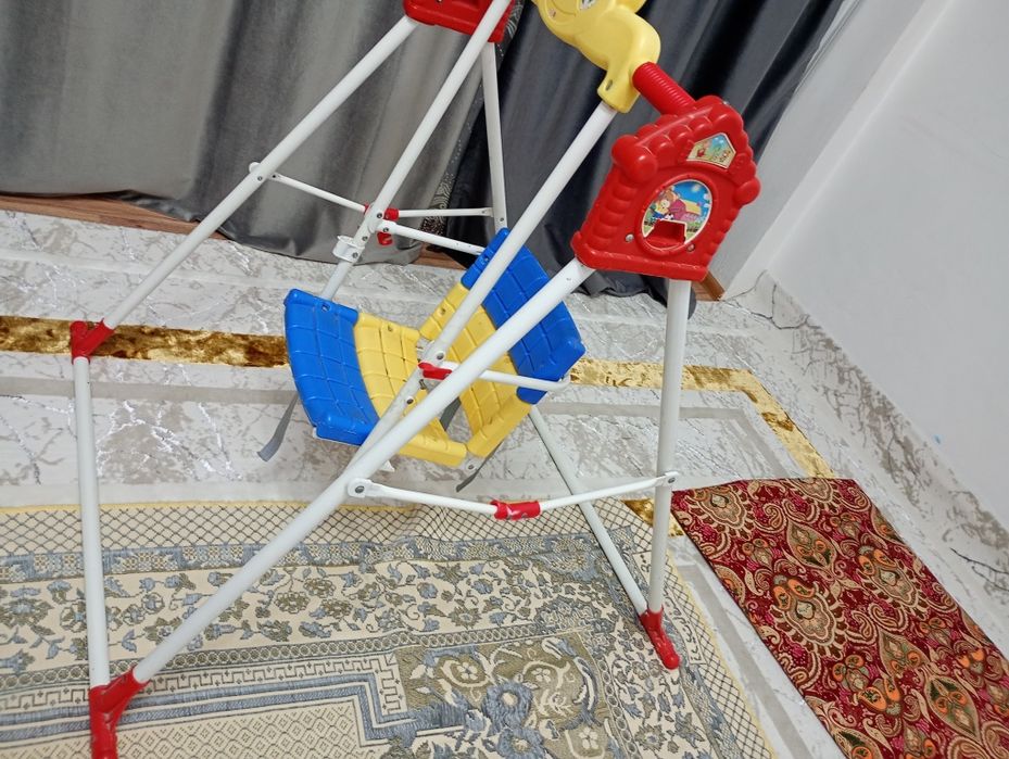 Детский стулчик,качелья сатылады