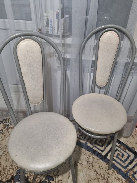 Продам стулья б/у