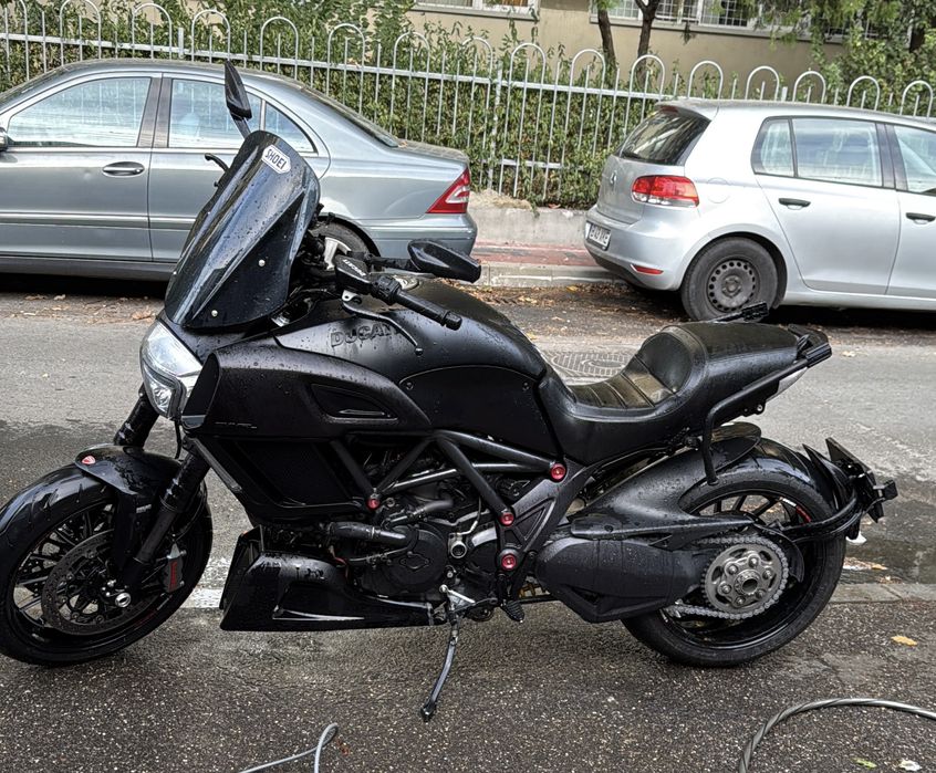 Ducati Diavel Dark