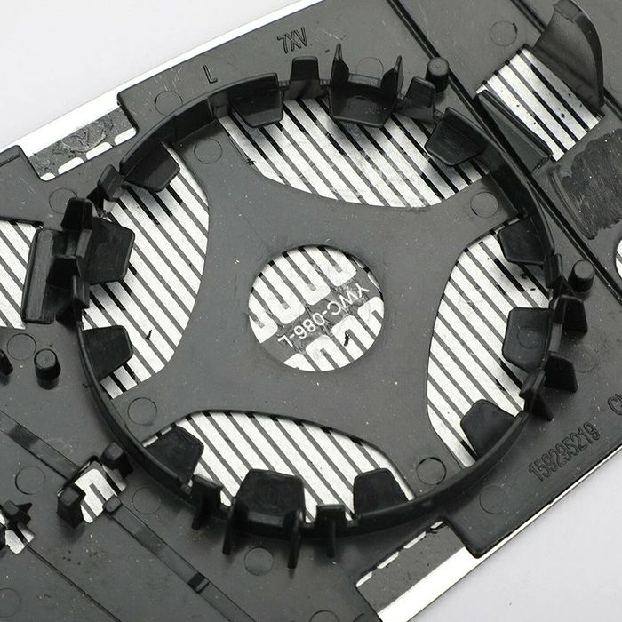 Стъкло за огледало Audi A3 A4 A5 ауди тонирано ляво дясно