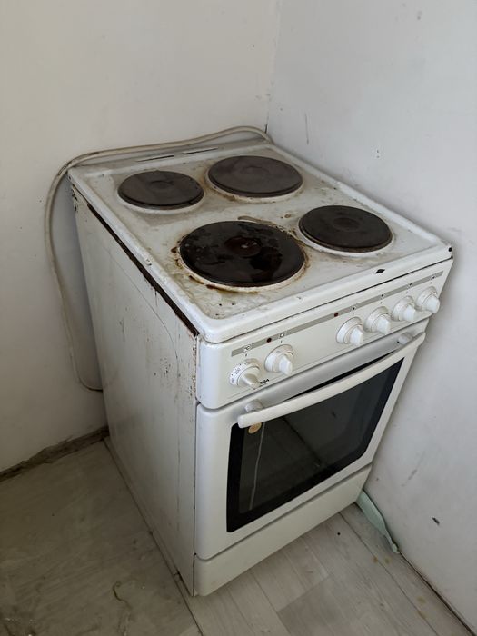 Електрическая плита