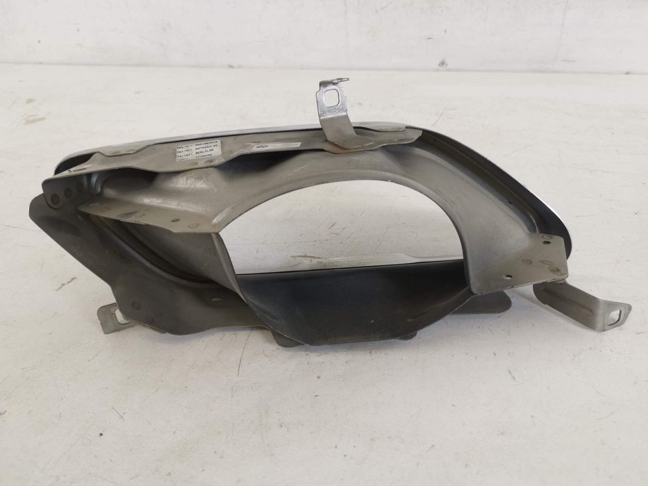 Орнамент Тръба Отвеждане Ляво BMW Серия 8 G14/G15/G16 Оригинален В Доб