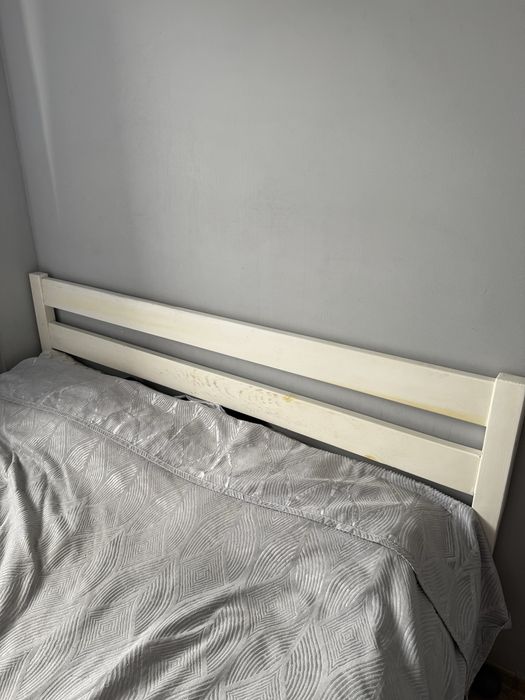 двуспальная кровать