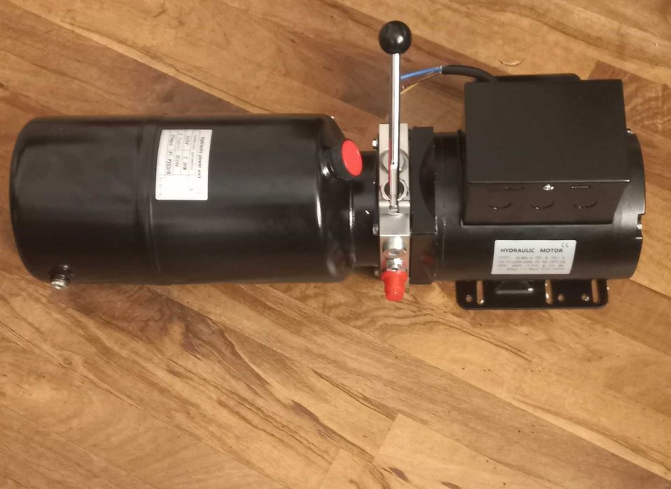 хидравлична станция с за автомобилен подемник  2,2kw  220v /558лв