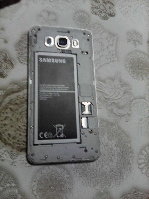 Самсунг   Галакси      .  За   части  . Дотоваряне  .