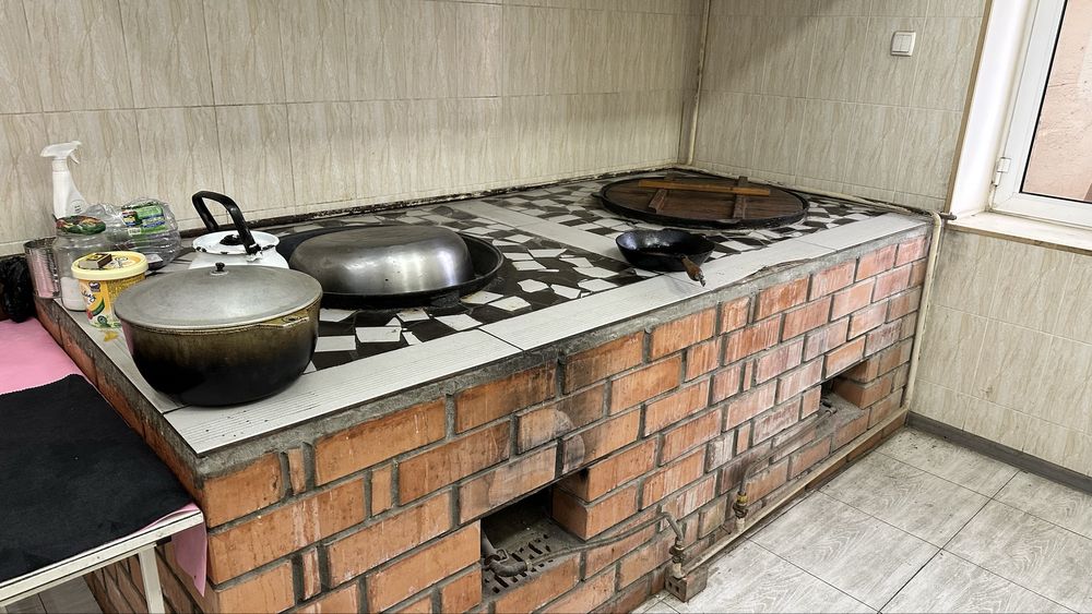 Chgunniy qozon sotiladi