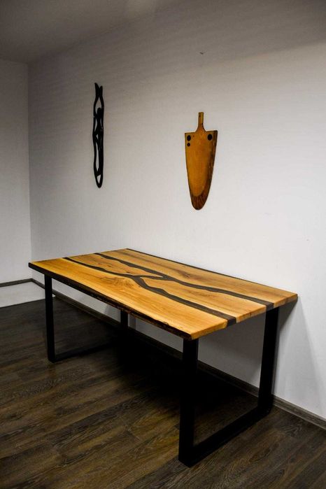 Masă living din lemn masiv stejar,bronze+rasina epoxidică,handmade