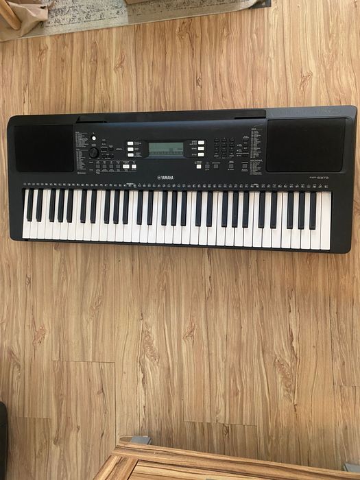 Keyboard Yamaha PSR-E373