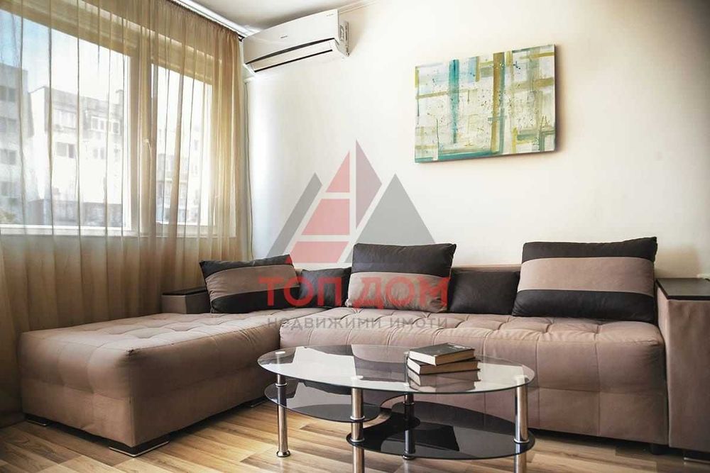 Дава се под наем Двустаен апартамент в Варна, Базар Левски - 66 кв.м за 612 € - Снимка #1