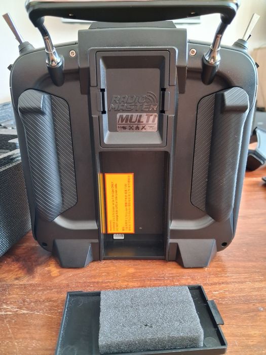 RadioMaster TX16S