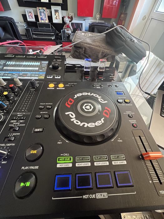 Продавам Pioneer XDJ-RR