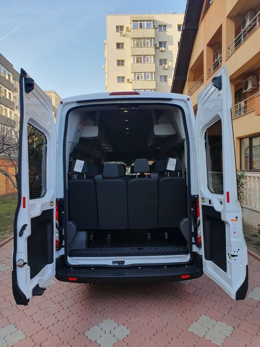 Ford Tranzit Microbuz