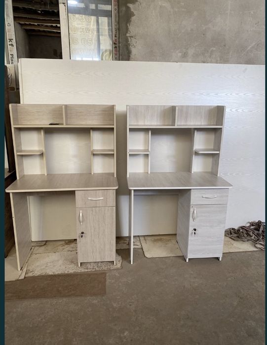 Письменный стол