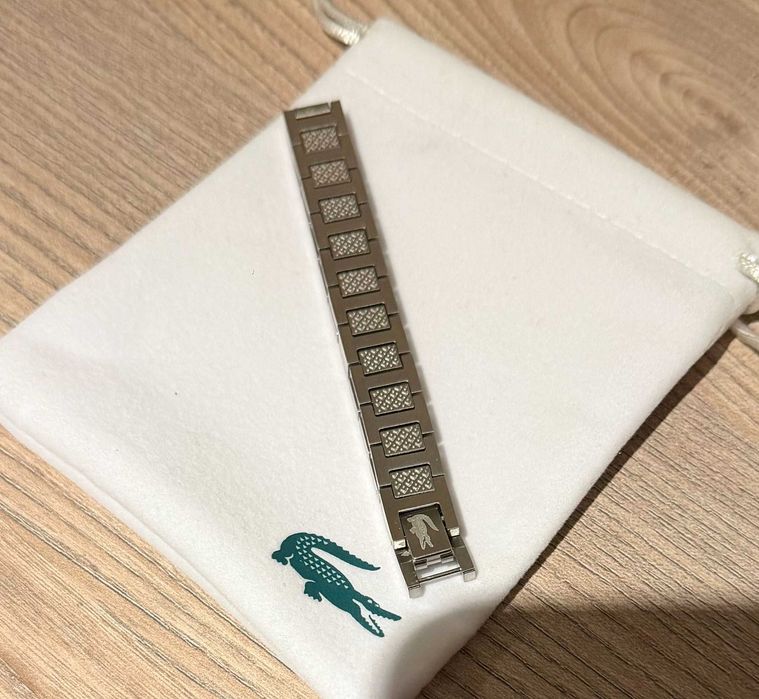 /ОРИГИНАЛНА/ Lacoste Metropole Гривна