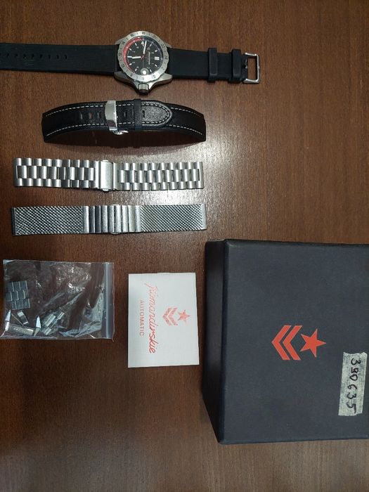 Руски часовник Восток 2426