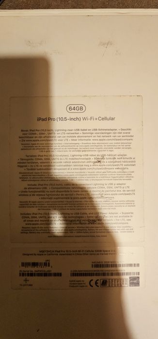 Apple Ipad Pro  64GB  1st gen A1674 Wifi+Celular