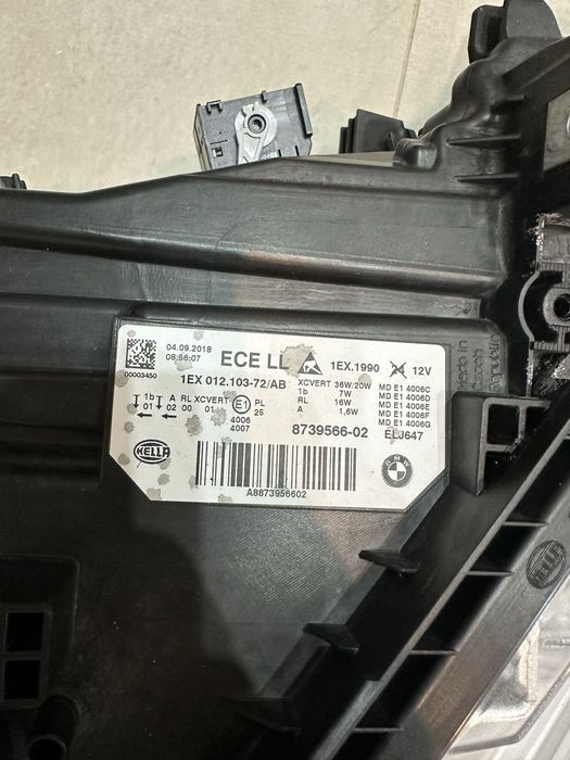 Far dreapta bmw f30 f31 full led adaptiv lci shadow line 2015-2018