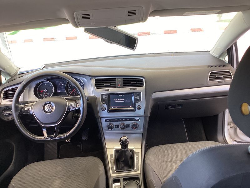 Volkswagen Golf VII 1.6 TDI Advance BlueMotion Tech 2014
