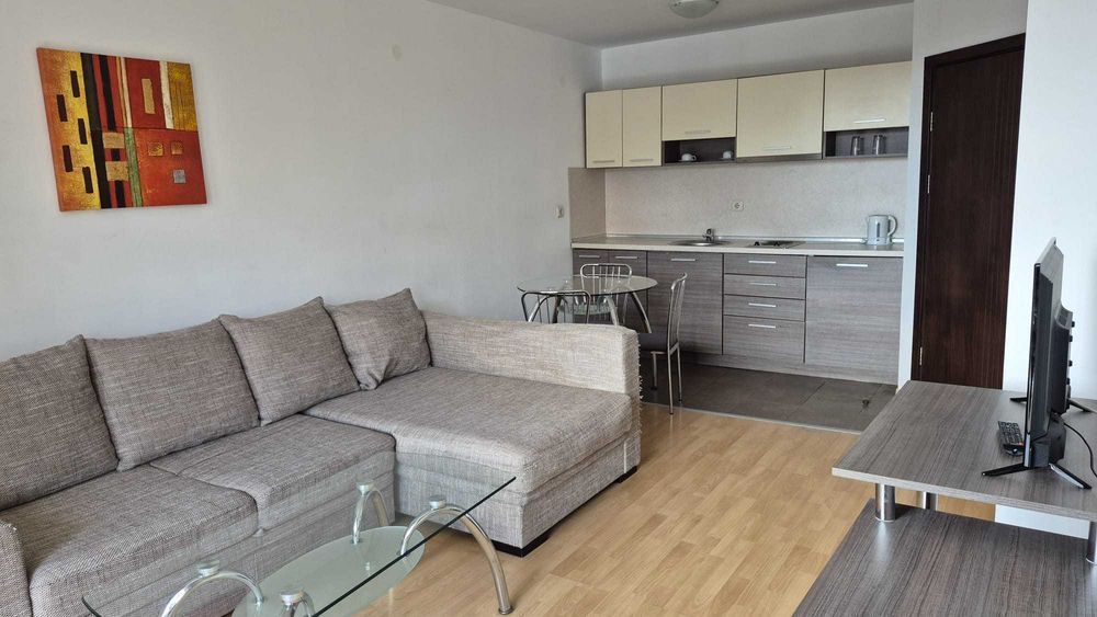 Доходоносен двустаен апартамент в топ локация