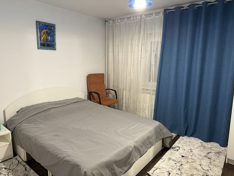 Inchiriez apartament 2 camere Decebal