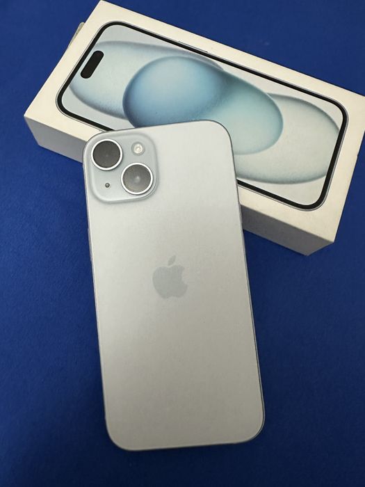iPhone 15,память 128